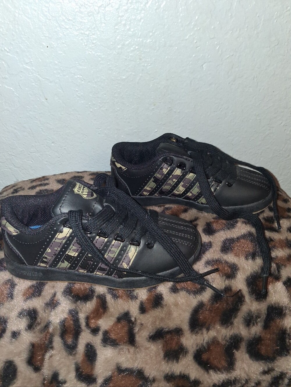K-Swiss Black Sneakers with Camo Stripe Detailing
